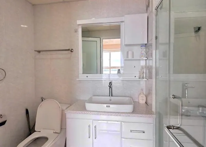 Chuỗi Bãi Cháy Căn hộ Hạ Long