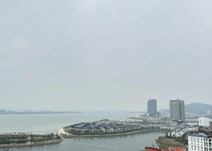 Căn hộ Chuỗi Bãi Cháy Hạ Long